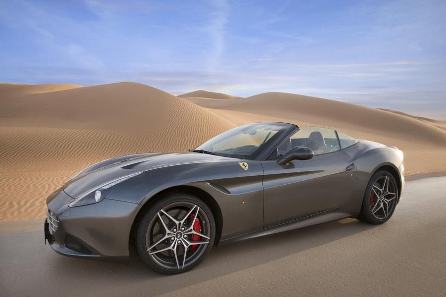  Ferrari California T Deserto Rosso 2016 года  (фото 2 из 7)
